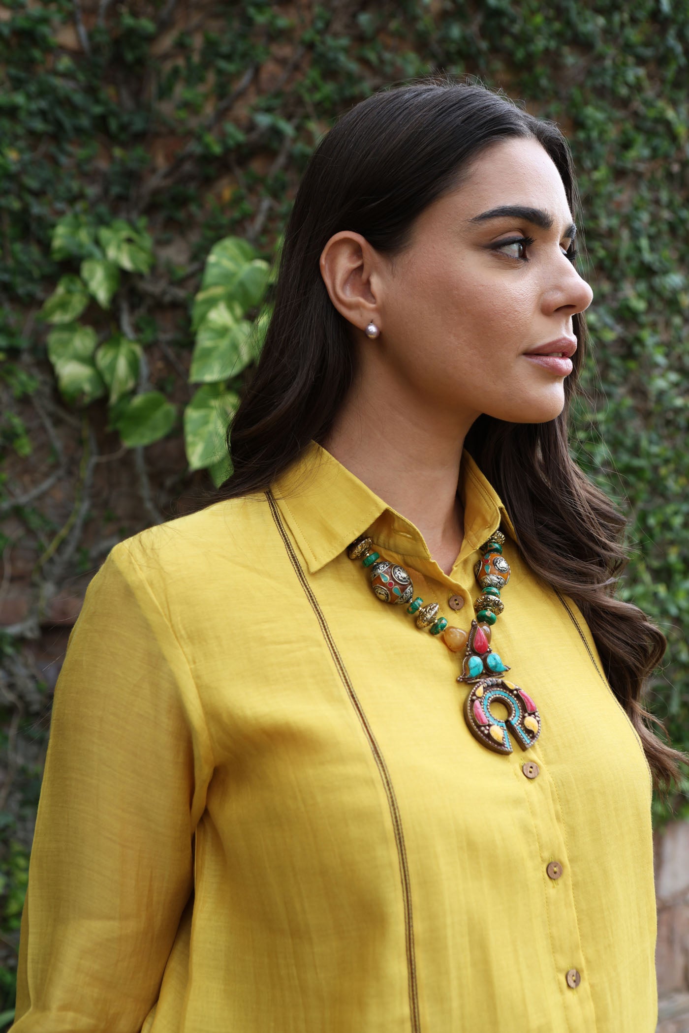 Dssty-Lime Pure Silk-Cotton Front-Open Collared Short-Blouse With Ruched Cuffs