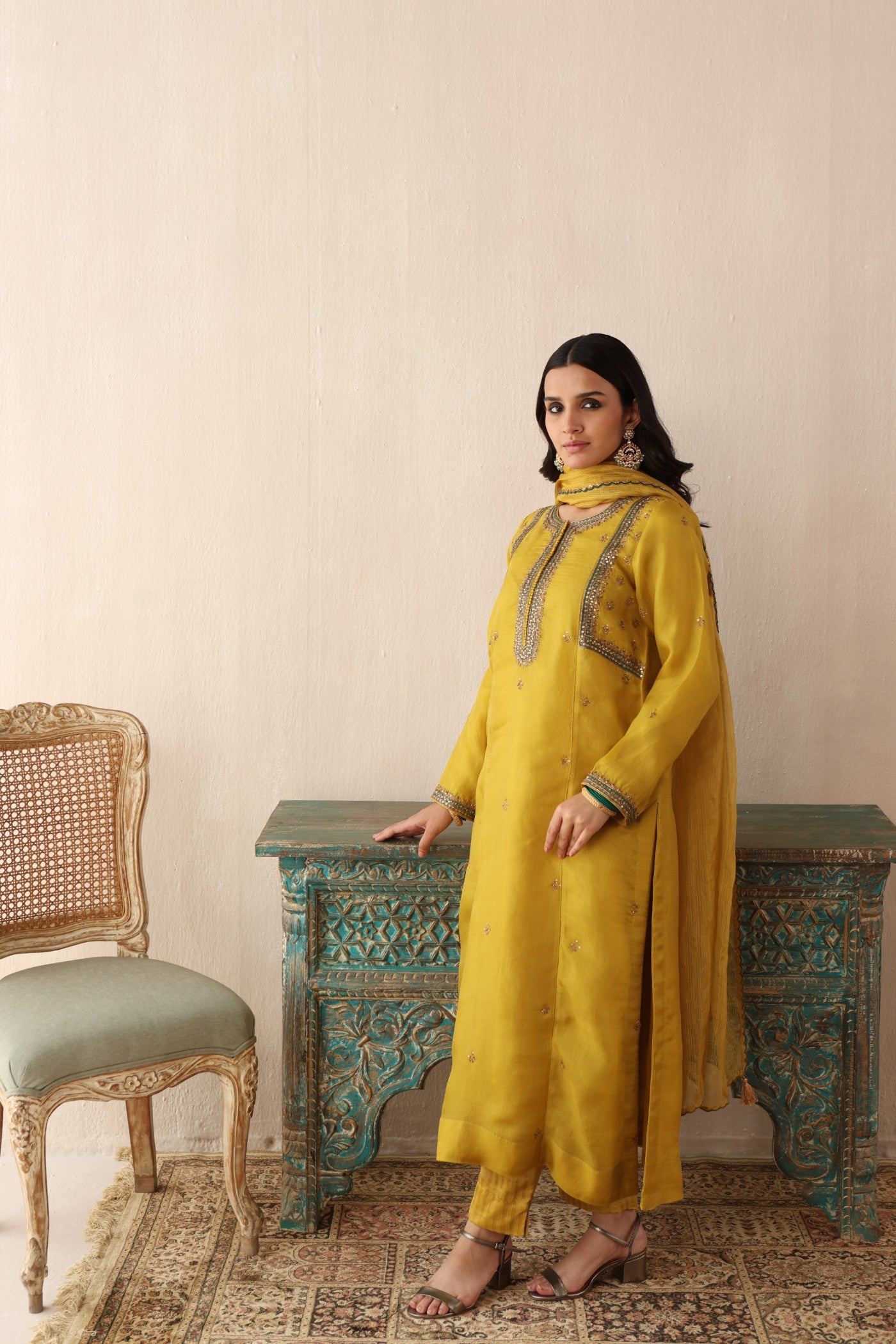 LIME-GREEN HAND-EMBROIDERED PURE SILK-ORGANZA KURTA-PANTS SET