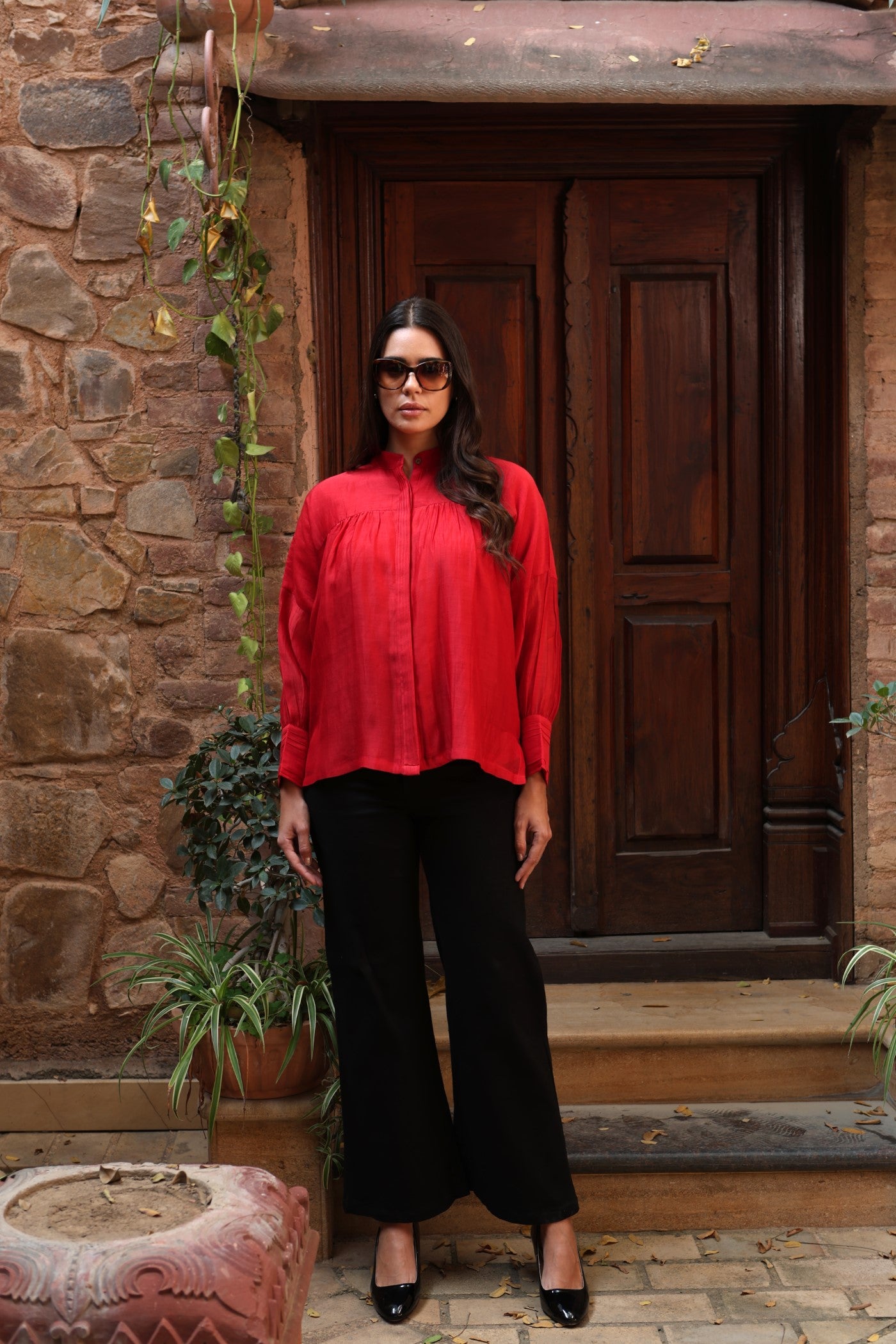 Red Pure Silk-Cotton Band-Collared Front-Open Short-Blouse With Pintucked Placket