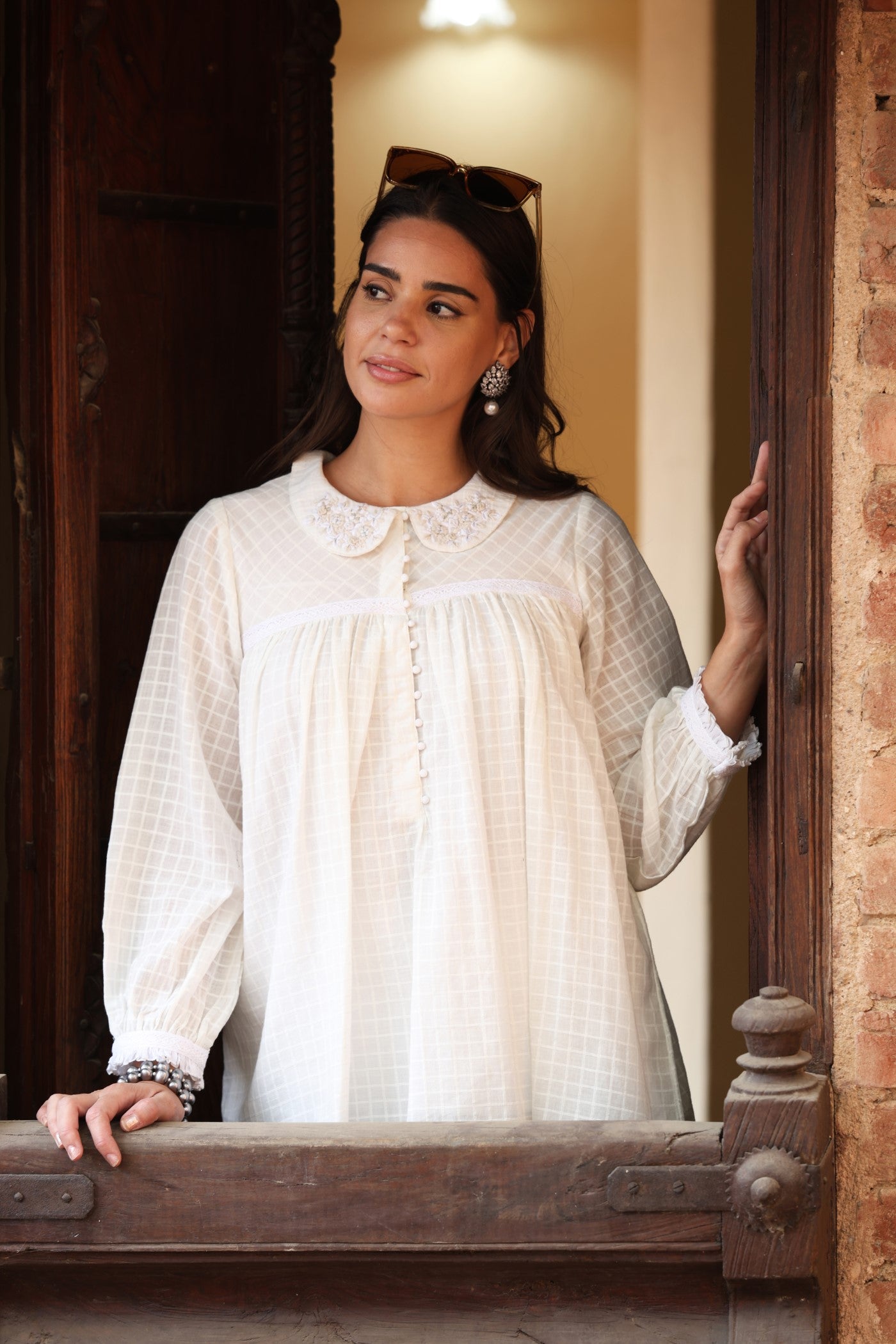 Off-White Handloom Pure Cotton Checks Short-Blouse With Front Gathers And Hand-Embroidered Collars