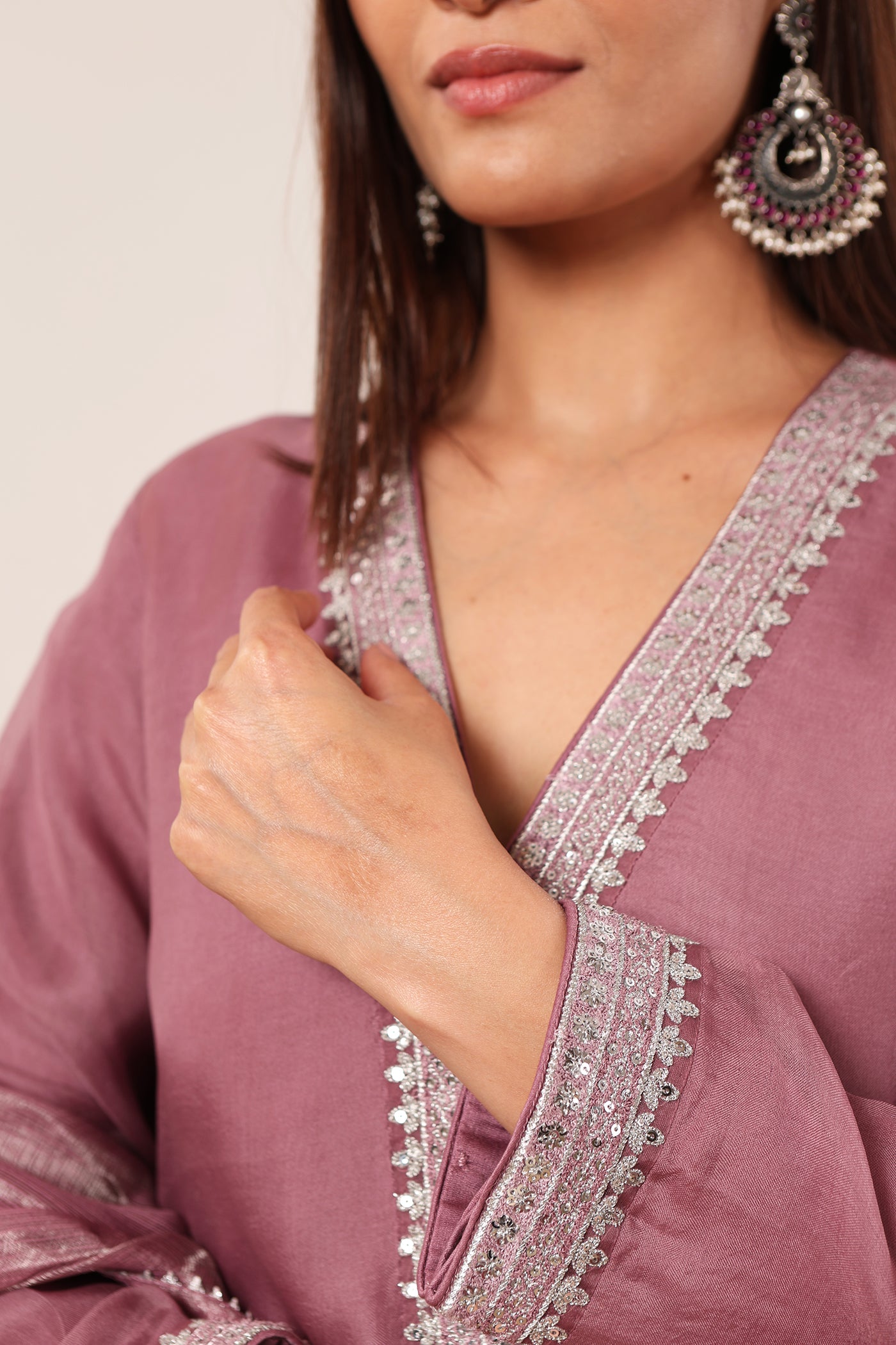 Lavender Embroidered Pure Silk-Organza Kurta-Pants Set