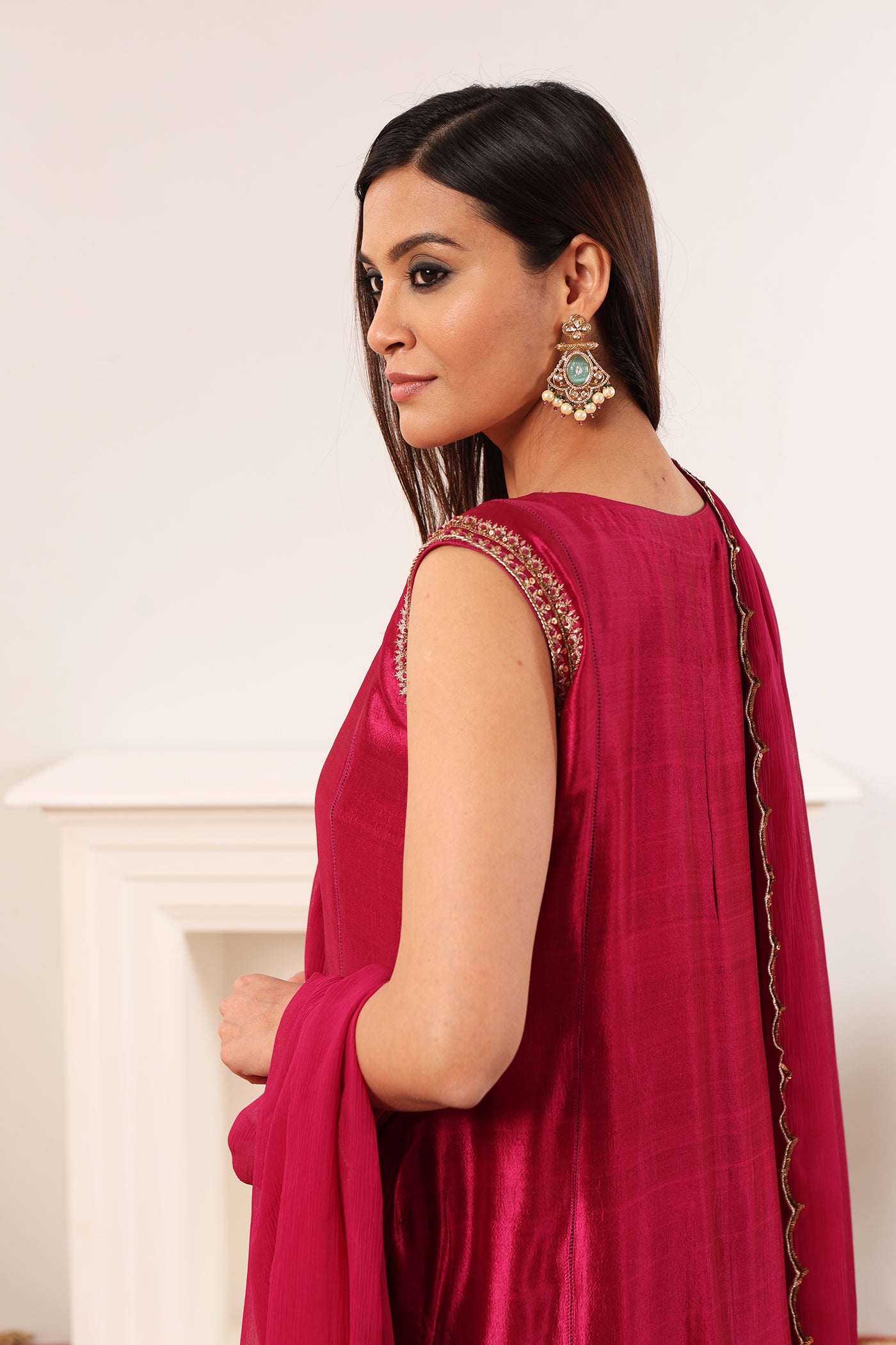 Majenta-Pink Hand-Embroidered Handloom Pure Silk Sleeveless Kurta-Pants Set