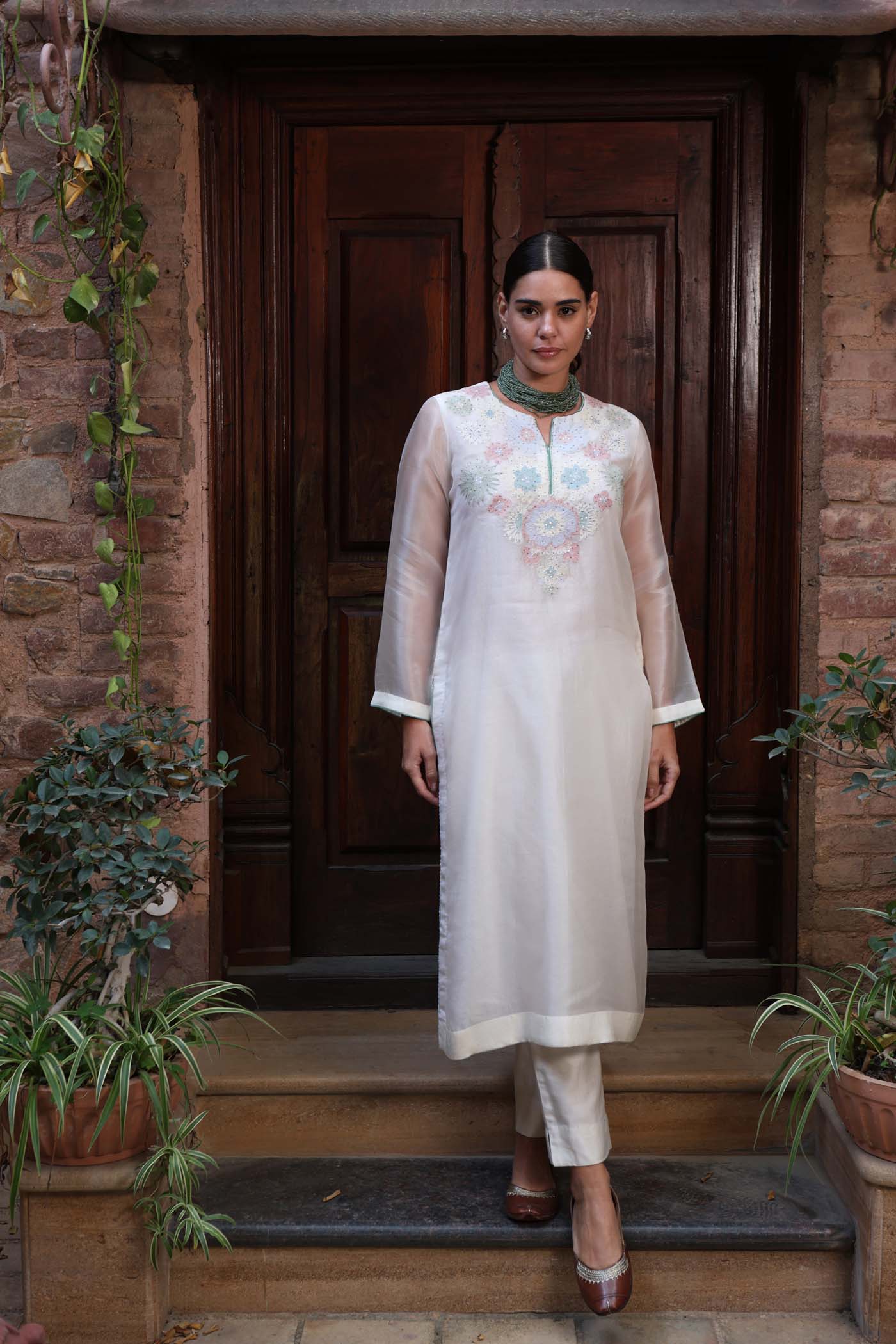 Ivory Pure Silk Organza Embroidered (Multicoloured Applique & Cuwork) Sleeveless Kurta-Pants Set