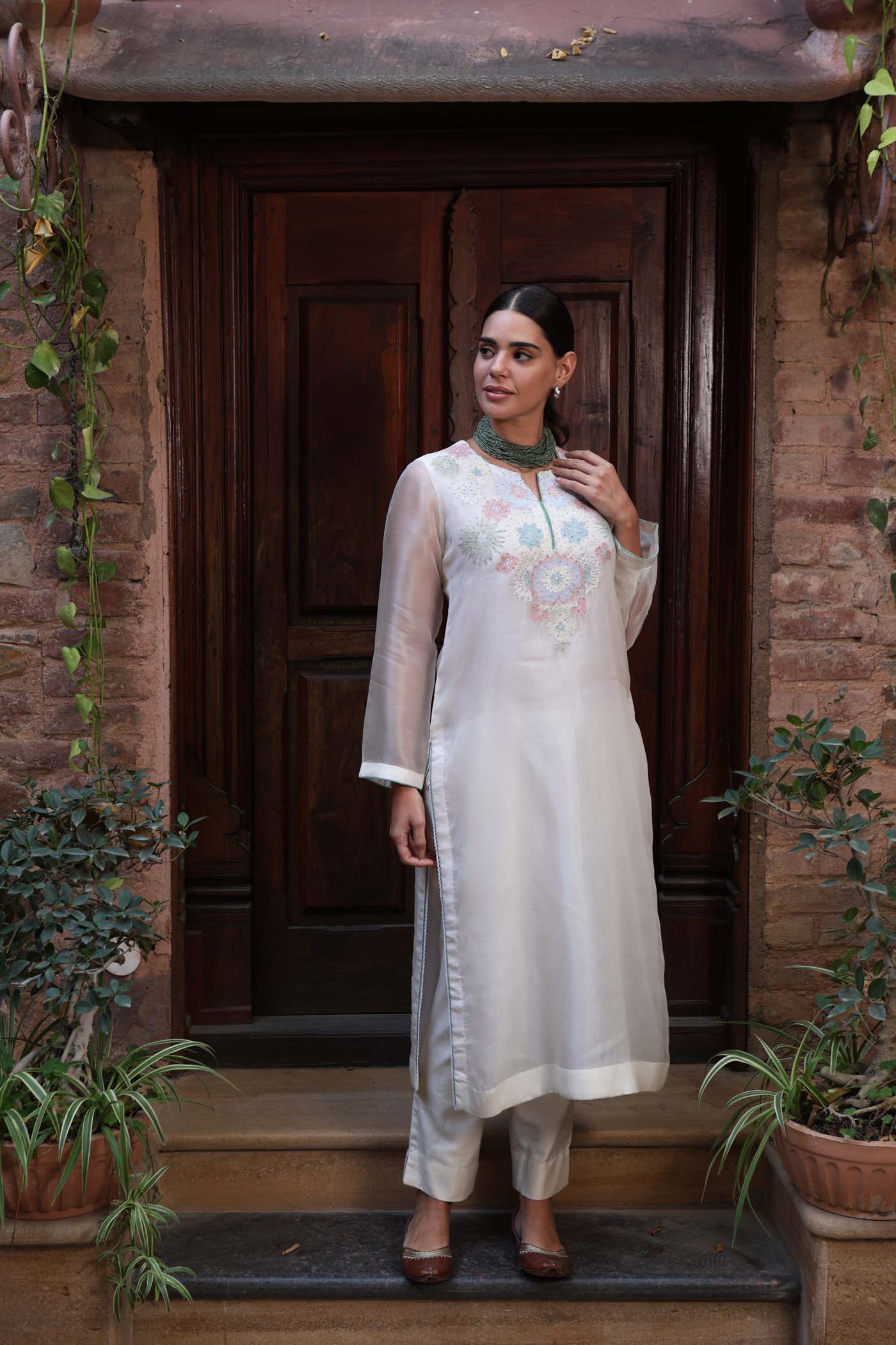 Ivory Pure Silk Organza Embroidered (Multicoloured Applique & Cuwork) Sleeveless Kurta-Pants Set
