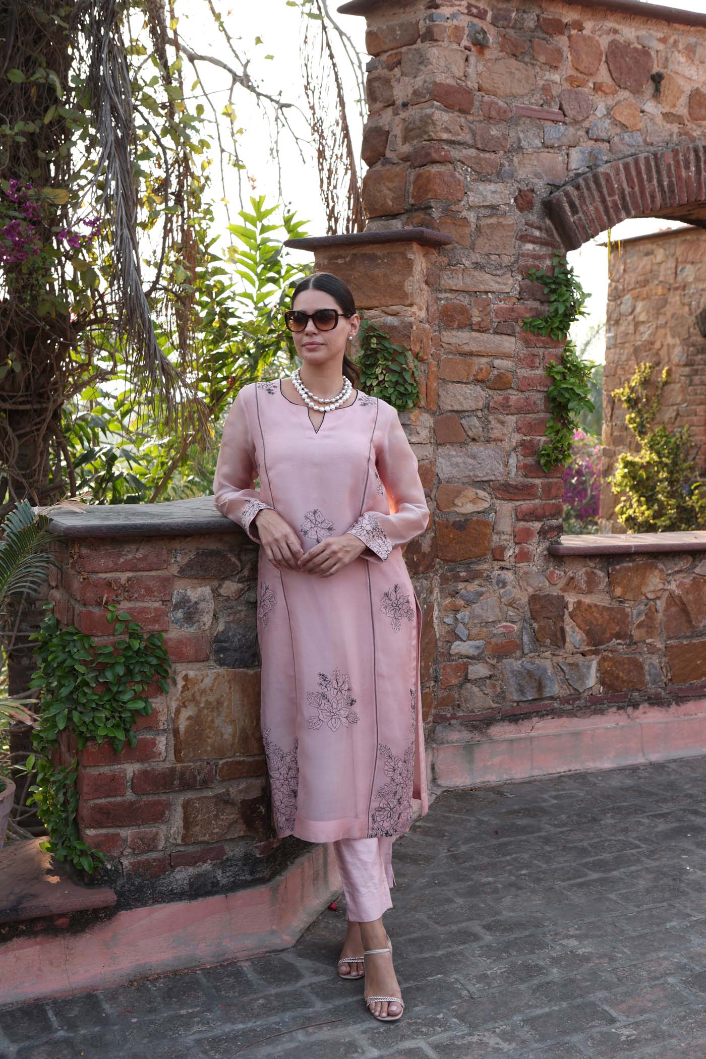 Dusty-Pink Pure Silk Organza Embroidered (Applique & Cuwork) Kurta-Pants Set