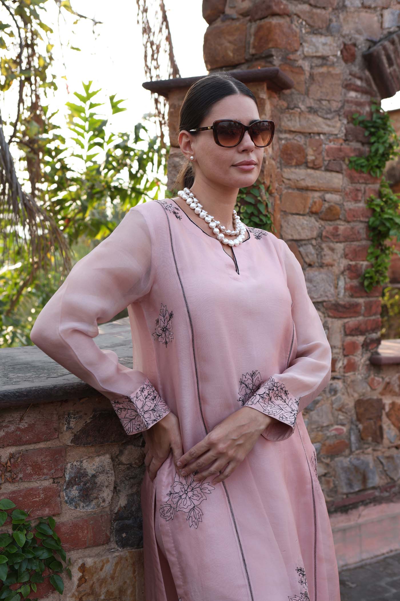 Dusty-Pink Pure Silk Organza Embroidered (Applique & Cuwork) Kurta-Pants Set