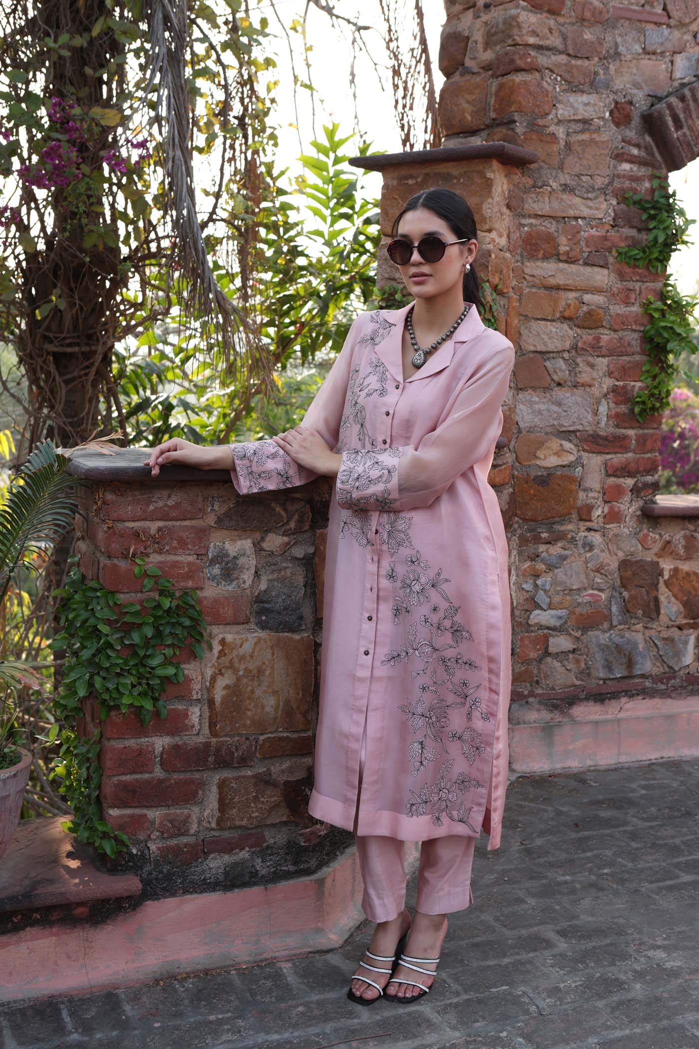 Dusty-Pink Pure Silk Organza Embroidered (Applique & Cuwork) Short-Sleeved Front- Open Collared Kurta-Pants Set