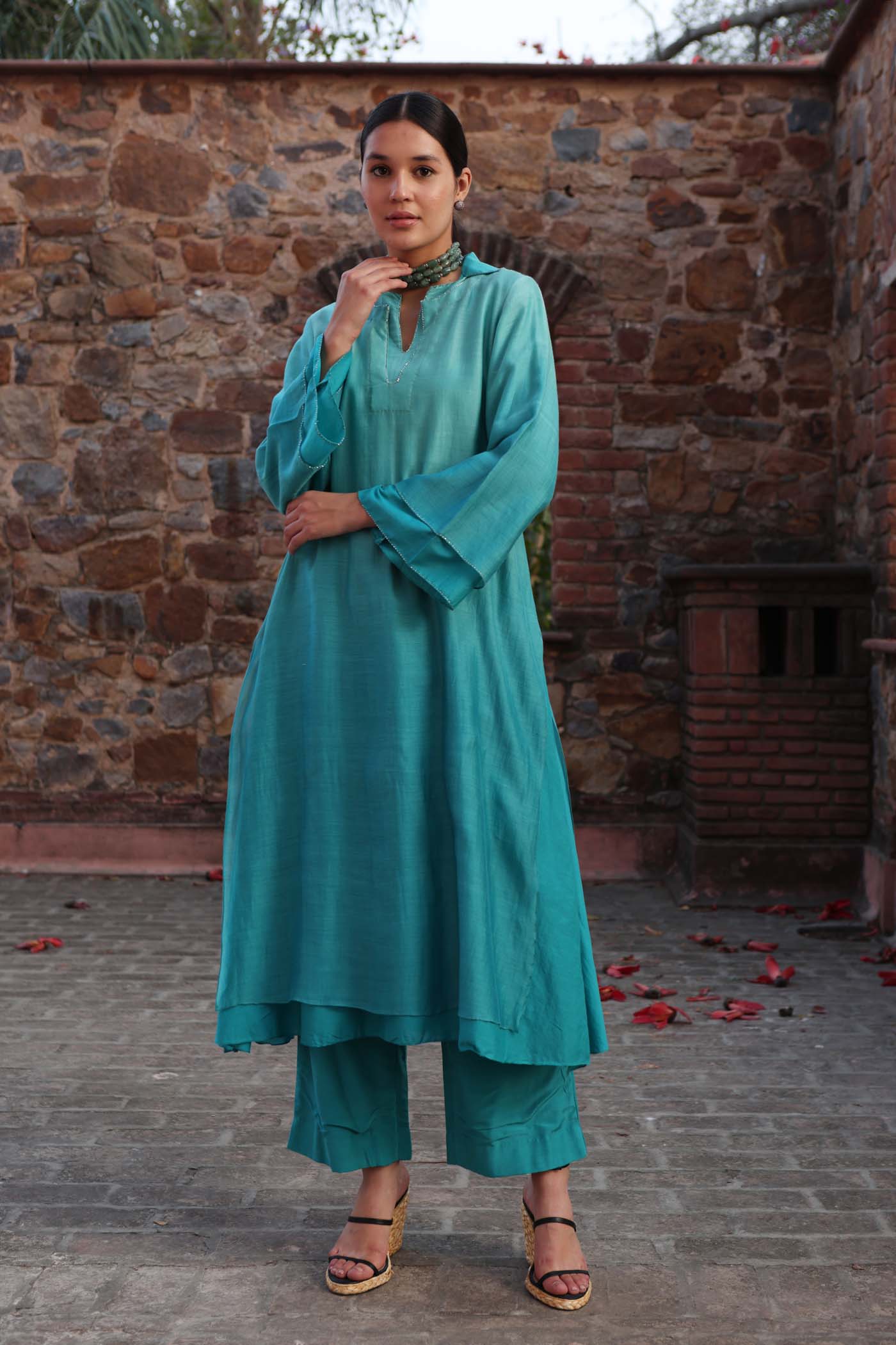 Sea-Blue Ombre Double-Layered Collared Pure Cotton-Silk Kurta-Pants Set