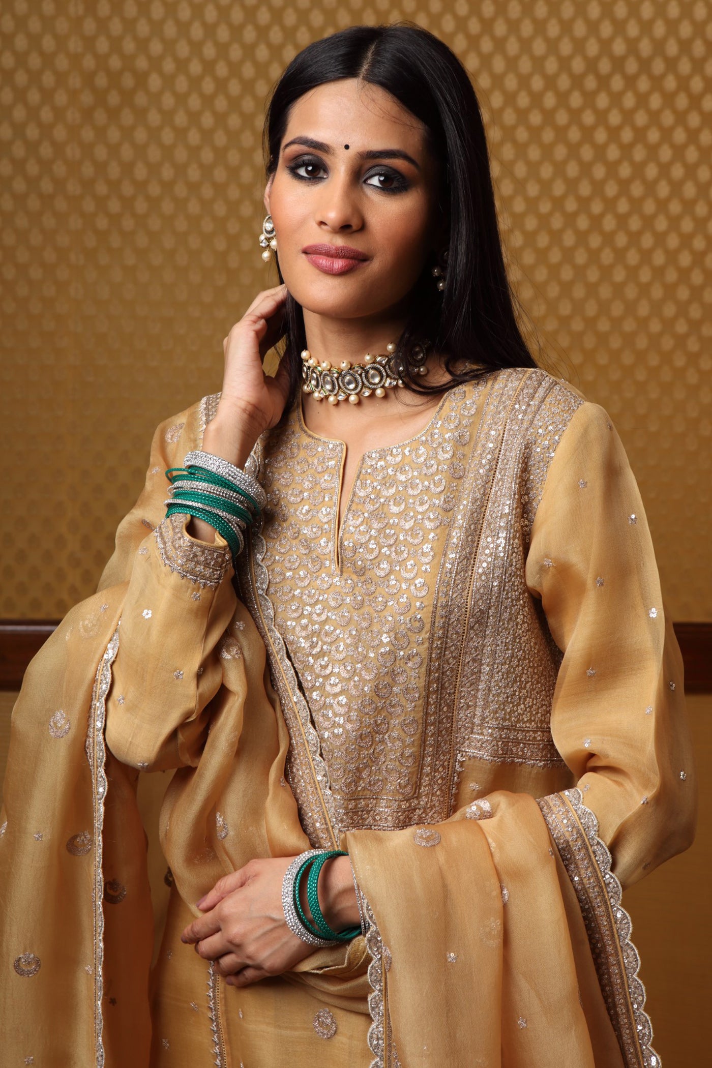 Handembroidered Yellow Pure Katansilk Chand Butta Kurtapants Set