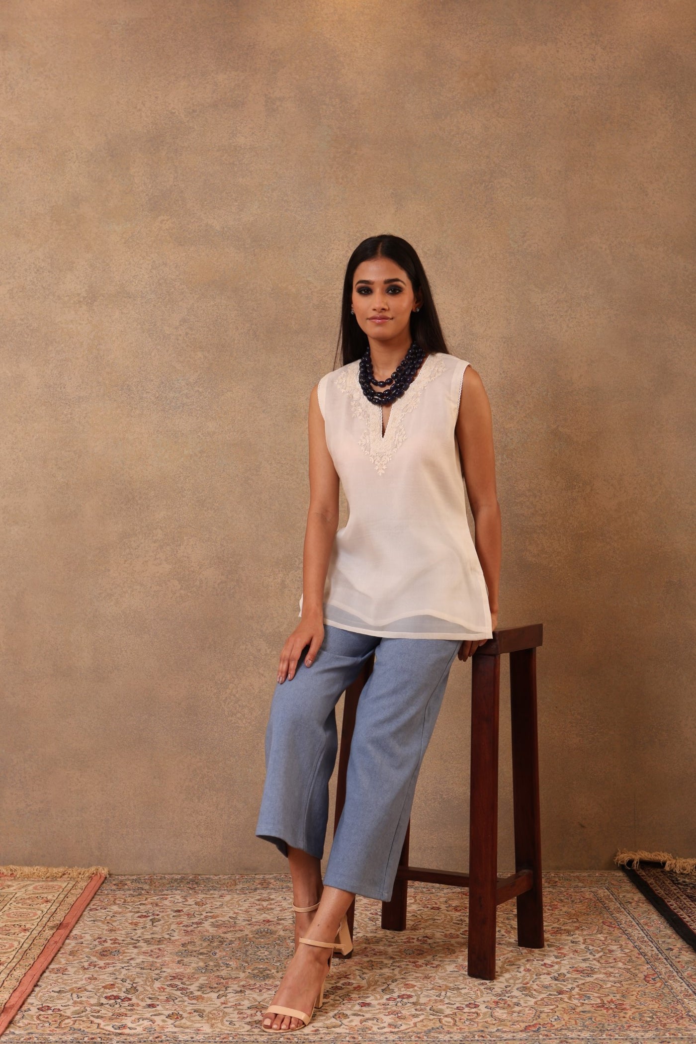 Ivory Hand-Embroidered Handloom Pure Katan-Silk Sleeveless Short Blouse