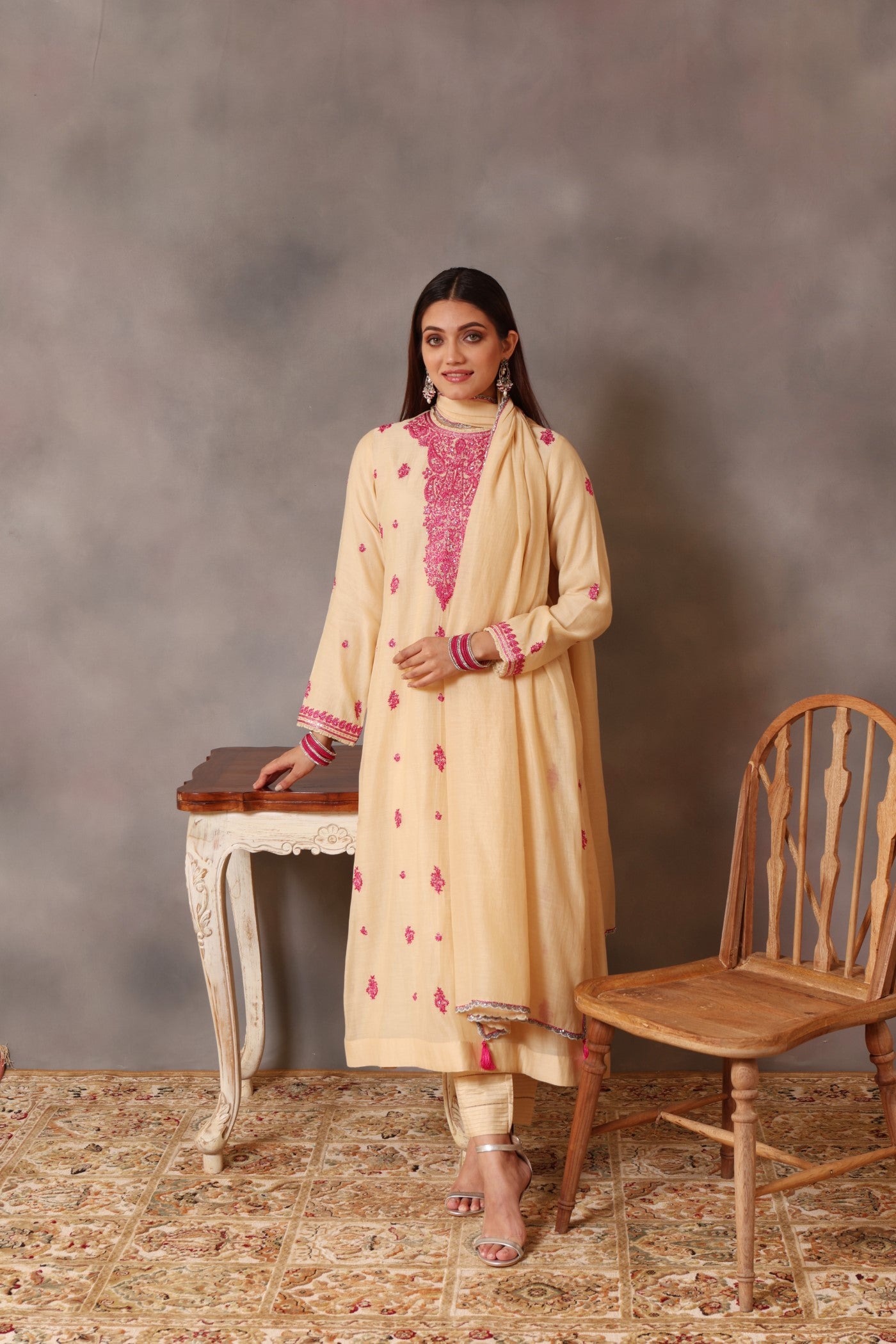Hand Embroidered Ecru Pure Cotton Silk Kurta Pants Set