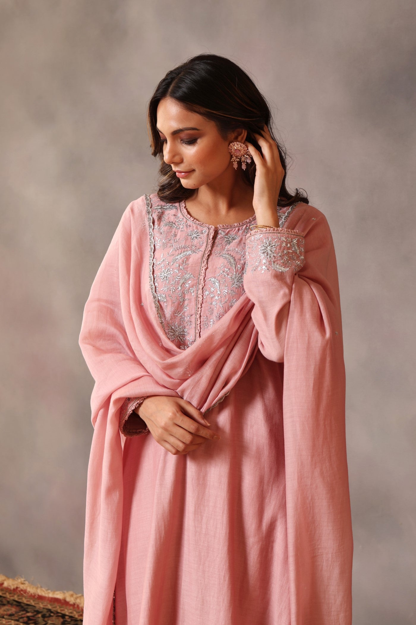 Hand Embroidered Dusty Pink Pure Cotton Silk Kurta Pants Set