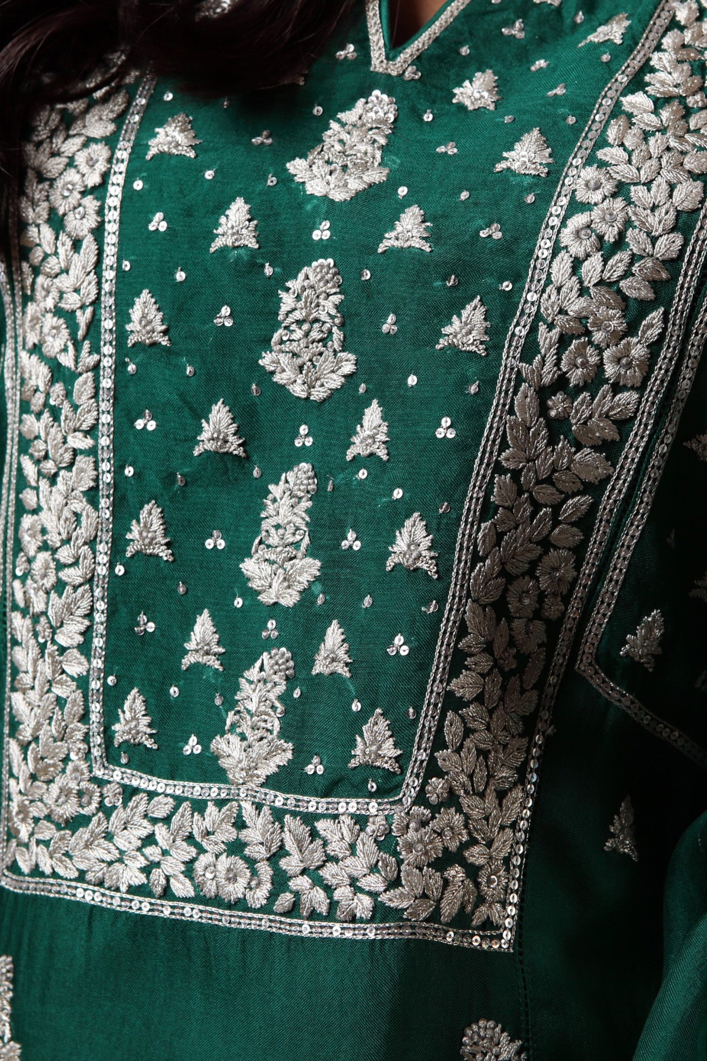Hand Embroidered Dark Green Pure Silk Organza Kurta Pants Set