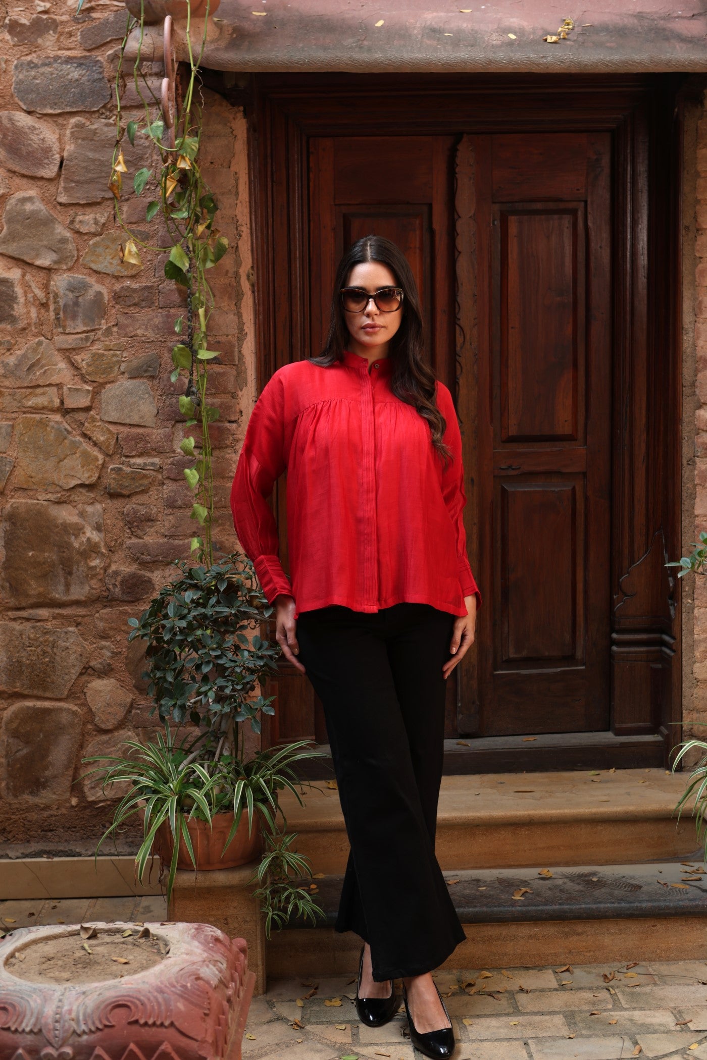 Red Pure Silk-Cotton Band-Collared Front-Open Short-Blouse With Pintucked Placket