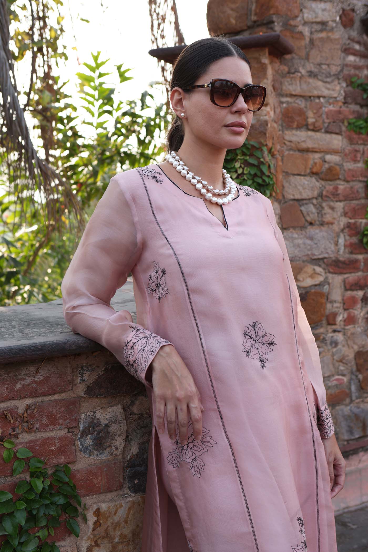 Dusty-Pink Pure Silk Organza Embroidered (Applique & Cuwork) Kurta-Pants Set