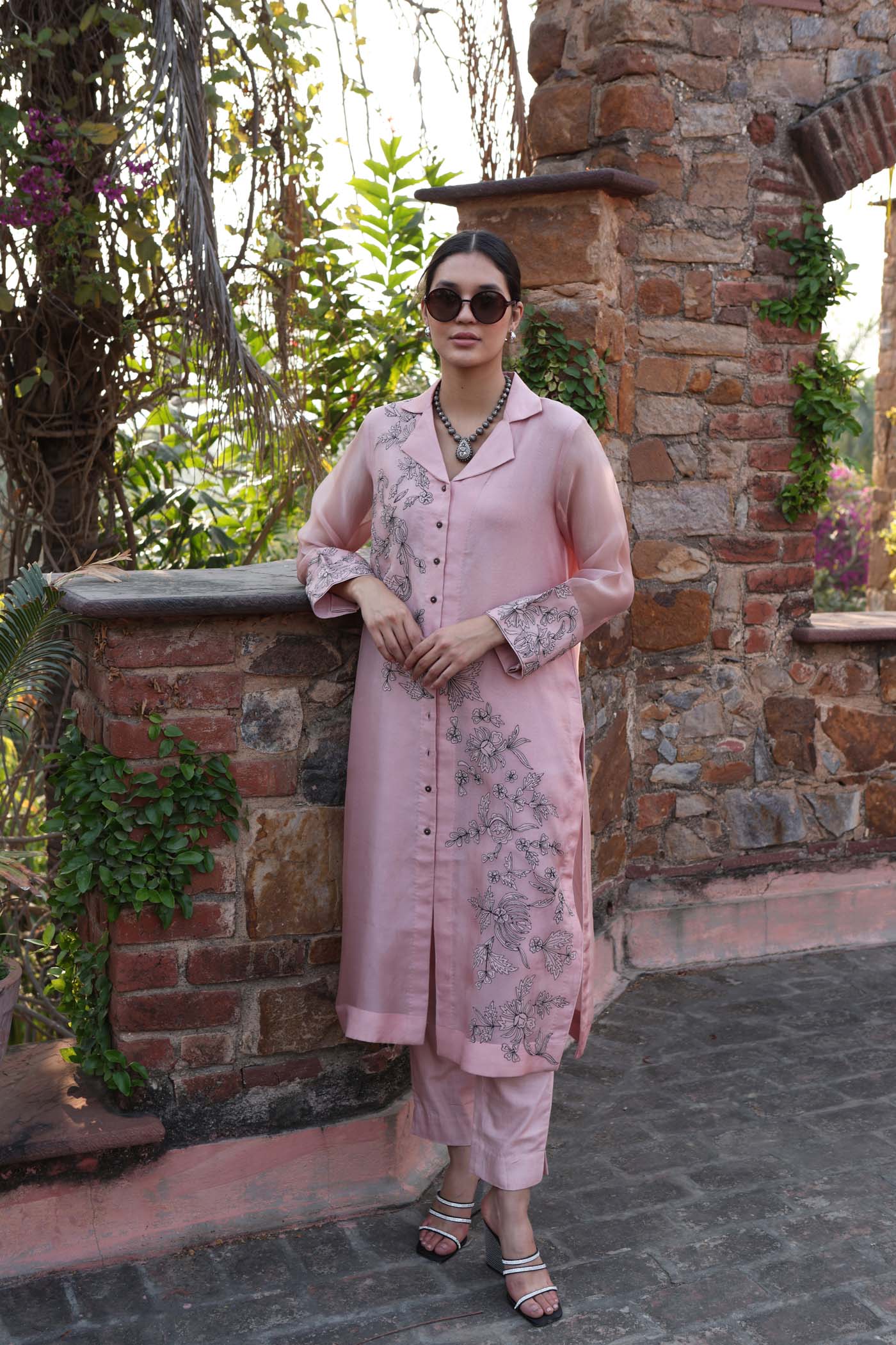 Dusty-Pink Pure Silk Organza Embroidered (Applique & Cuwork) Short-Sleeved Front- Open Collared Kurta-Pants Set