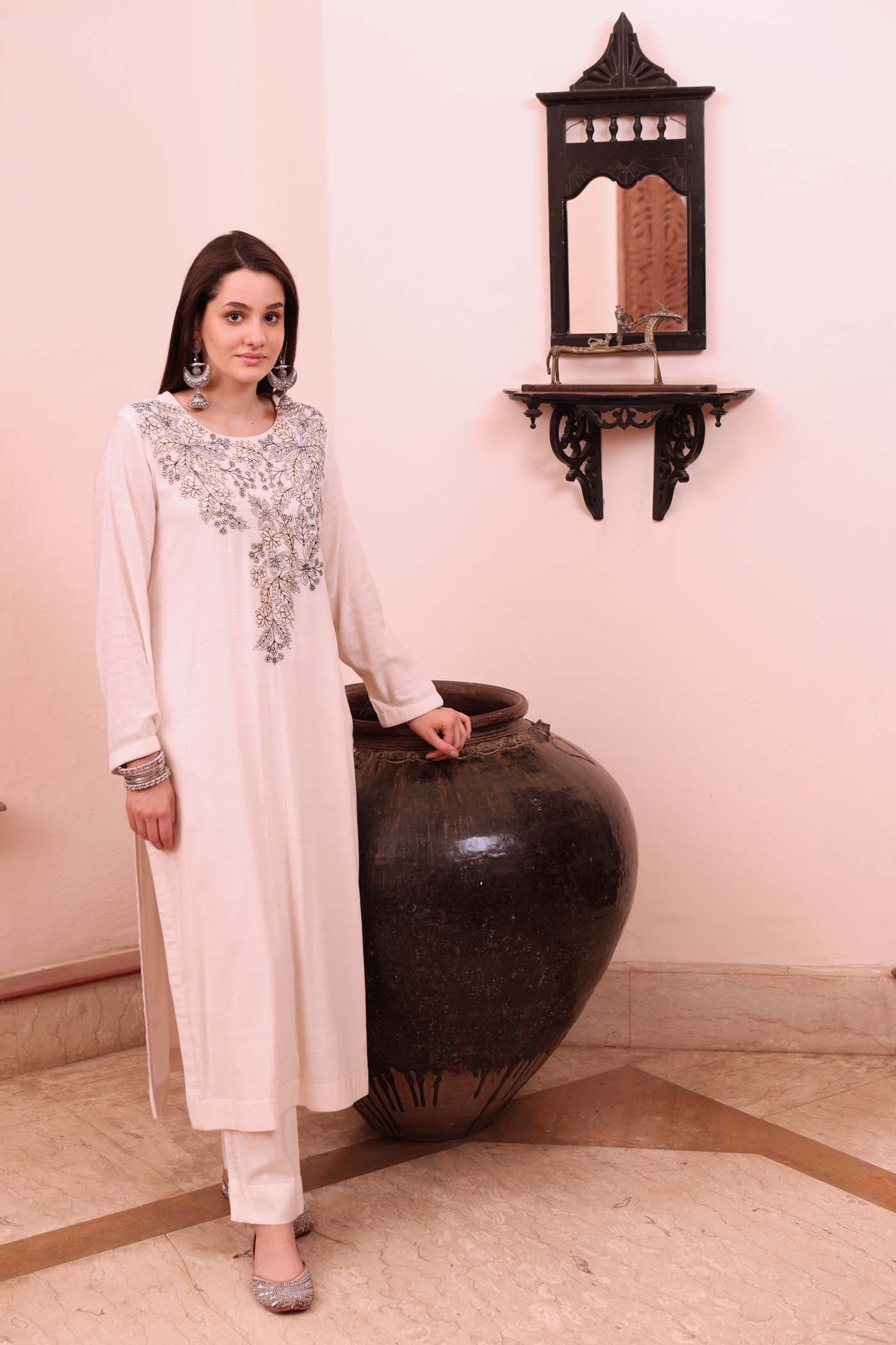 Ivory Embroidered (Applique & Cuwork) Pure Cotton Slub Kurta-Pants Set