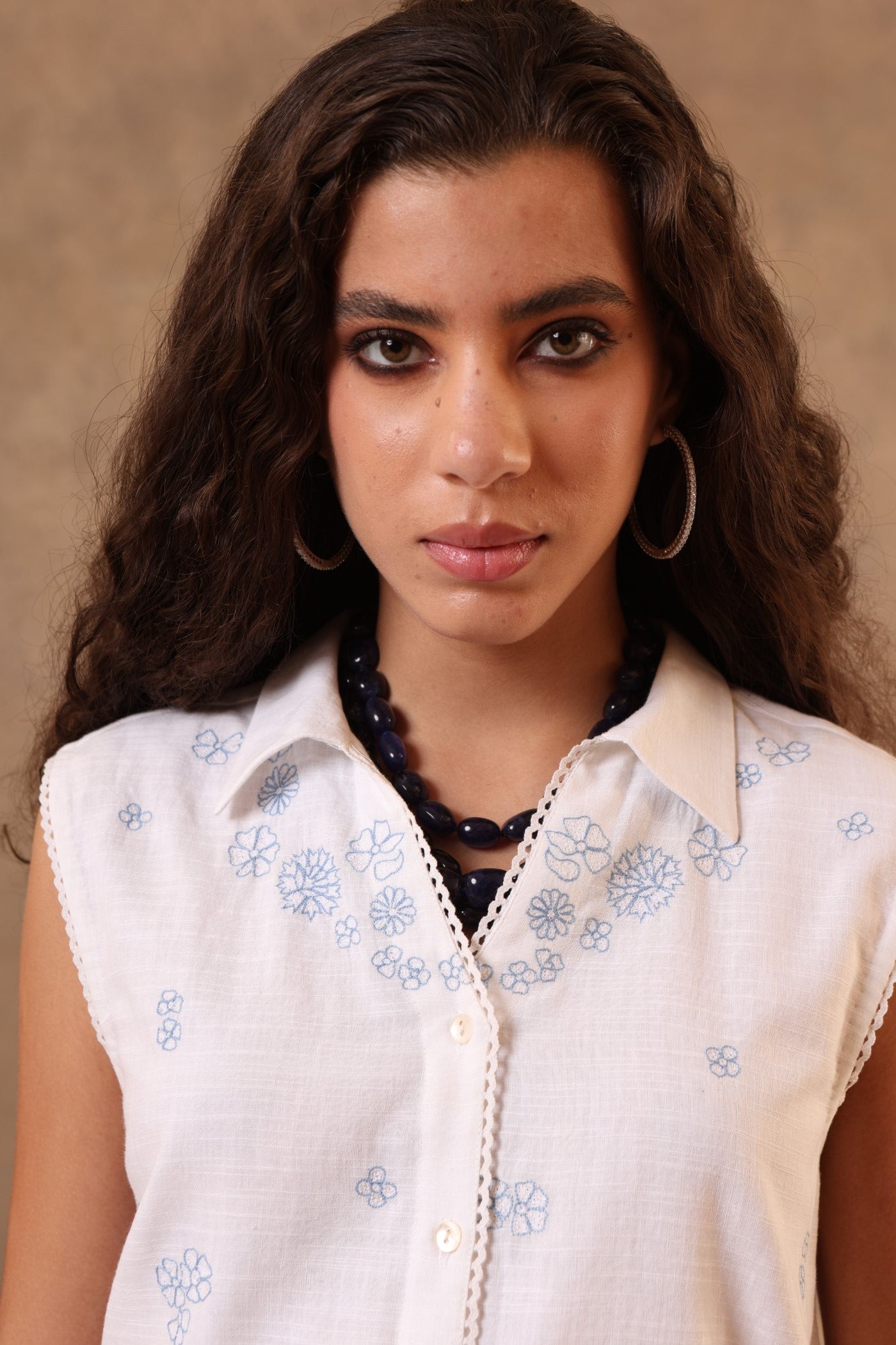 White Hand-Embroidered Handloom Pure Cotton-Slub Sleeveless Collared Short Blouse