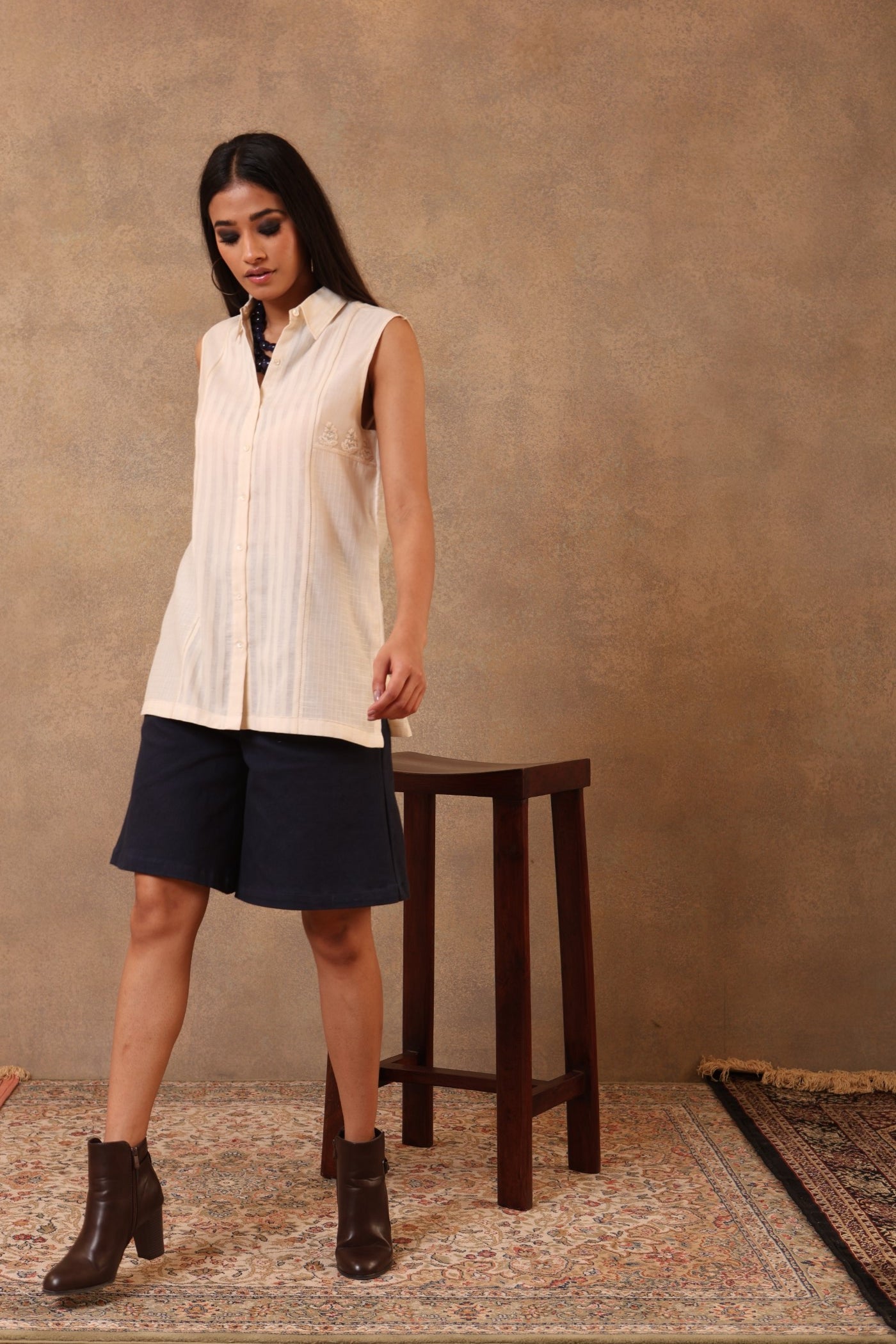 Light-Beige Hand-Embroidered Handloom Pure Cotton (Self-Checks & Stripes) Sleeveless Collared Short Blouse